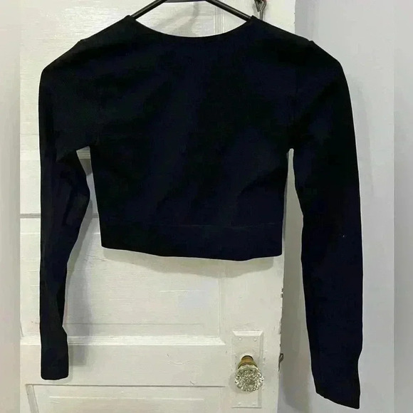 Garage brand tight fitting long sleeve black shirt‎ - Picture 4 of 4